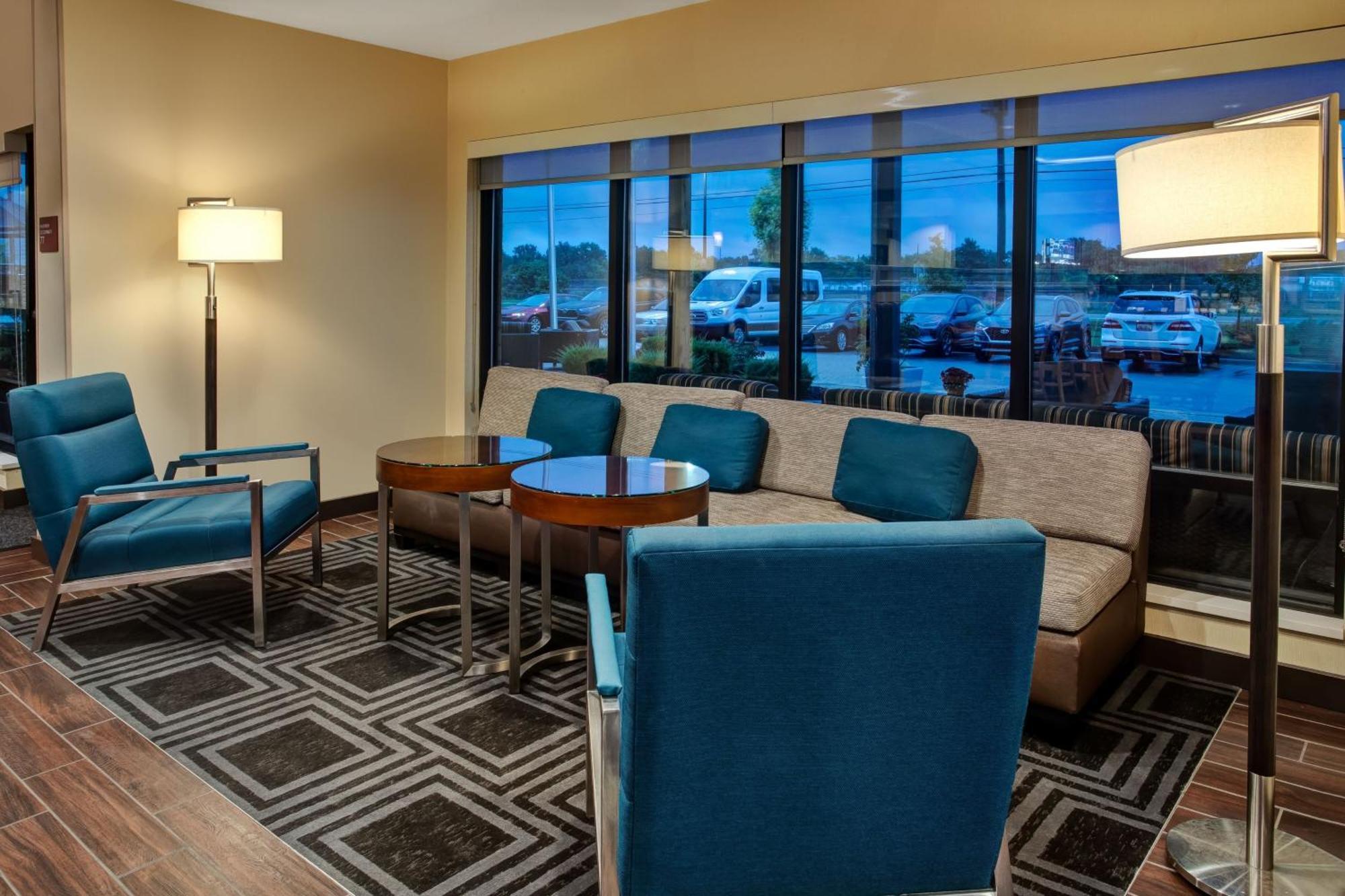 Towneplace Suites By Marriott Detroit Belleville Zewnętrze zdjęcie